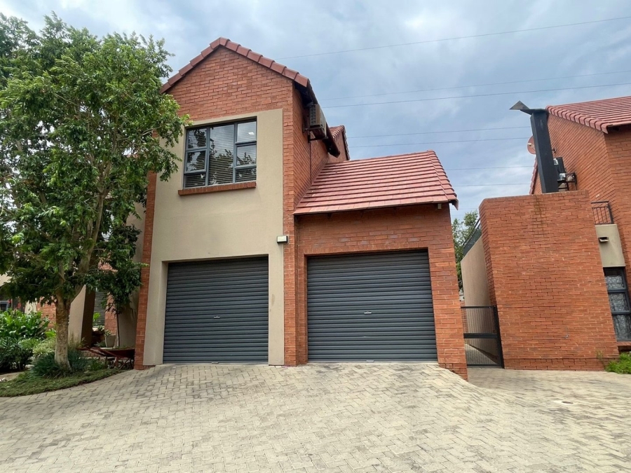 3 Bedroom Property for Sale in Wild Olive Estate Free State